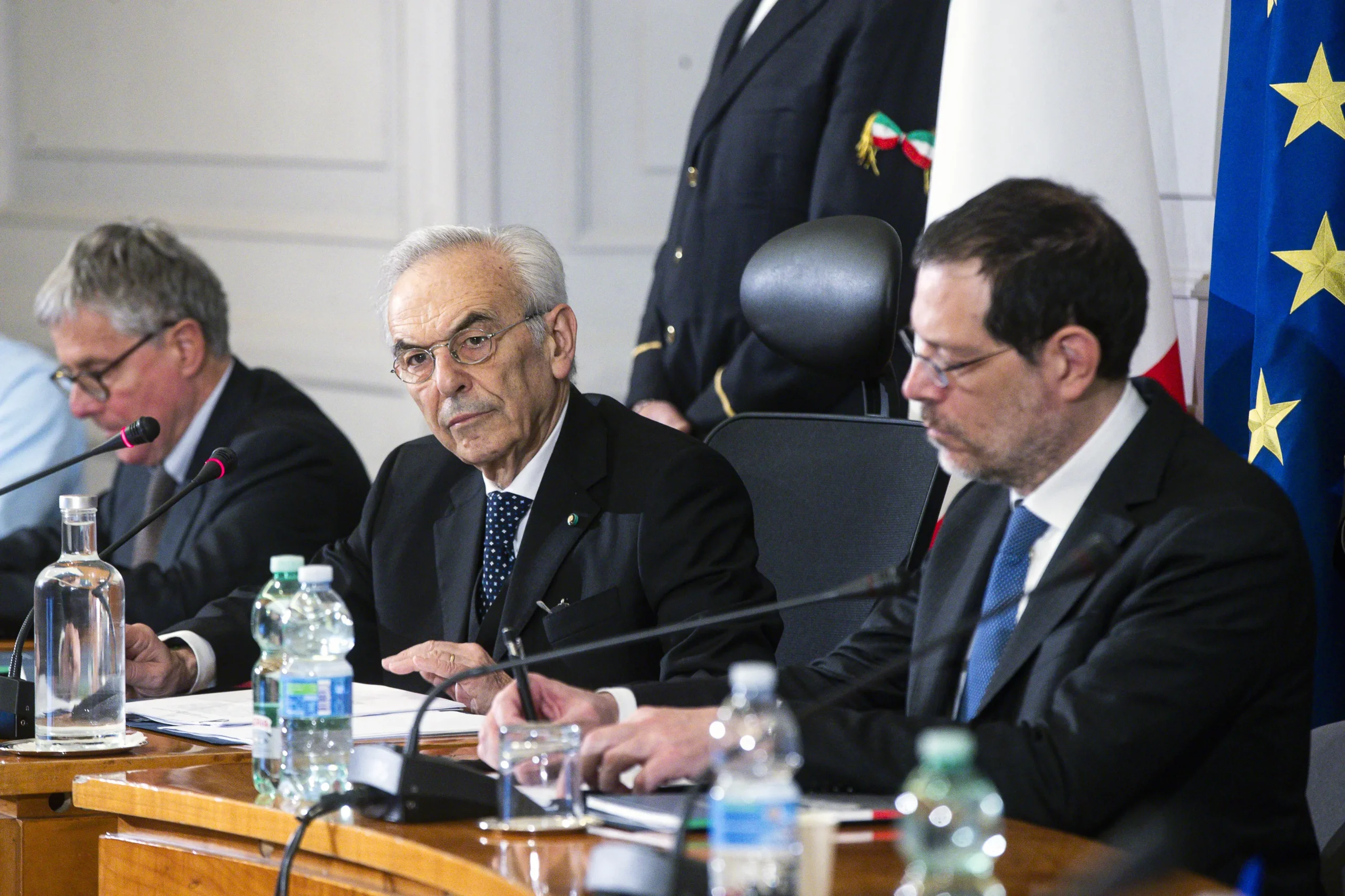 OneDrive_1_14-04-2025-040