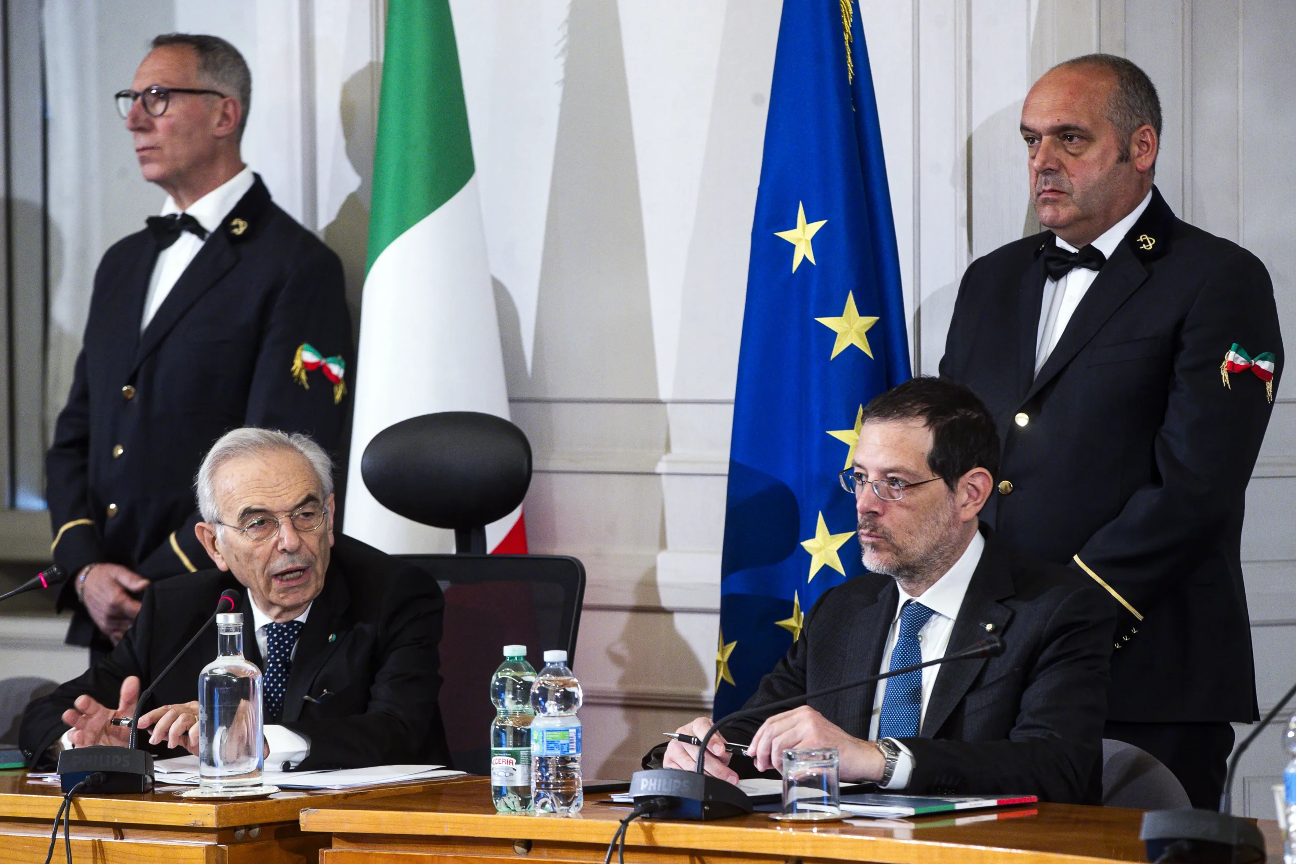 OneDrive_1_14-04-2025-042