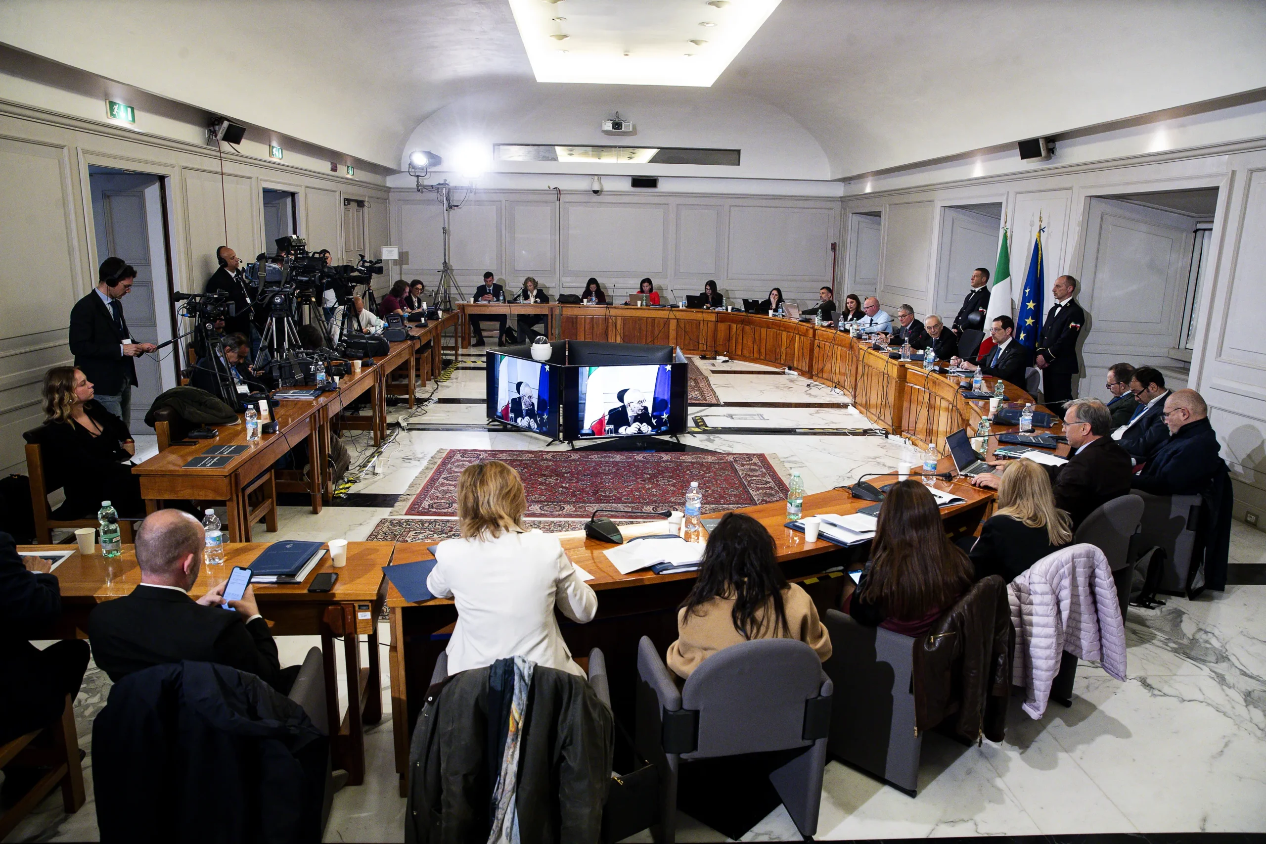 OneDrive_1_14-04-2025-052