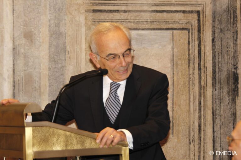 a7abc02c-5555-445d-9a3a-94eaec7b4739